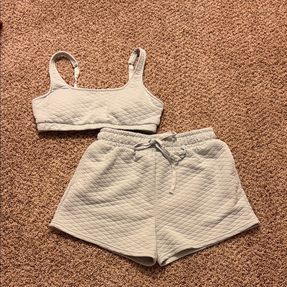 Quilted Light Gray Sports Bra and Shorts Set